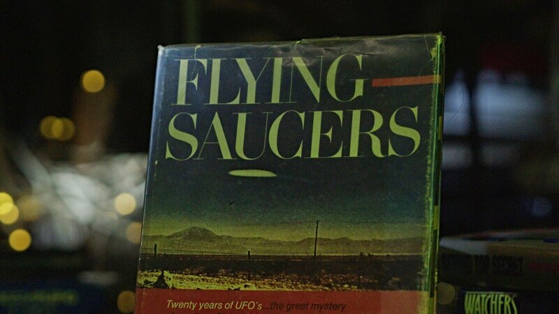 Buchdeckel – Bild: Cflx