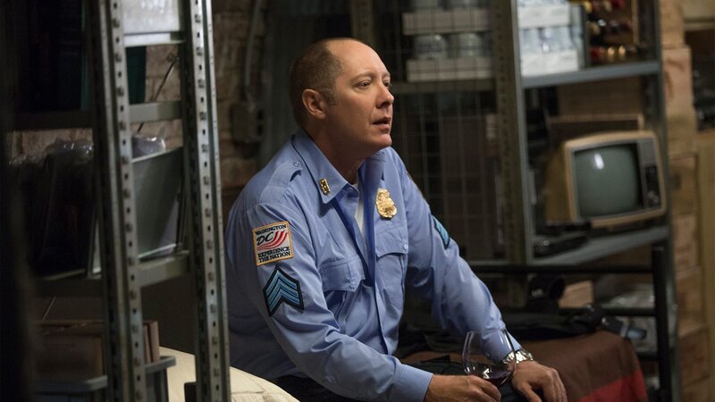 Raymond ‚Red‘ Reddington – Bild: AXN Black