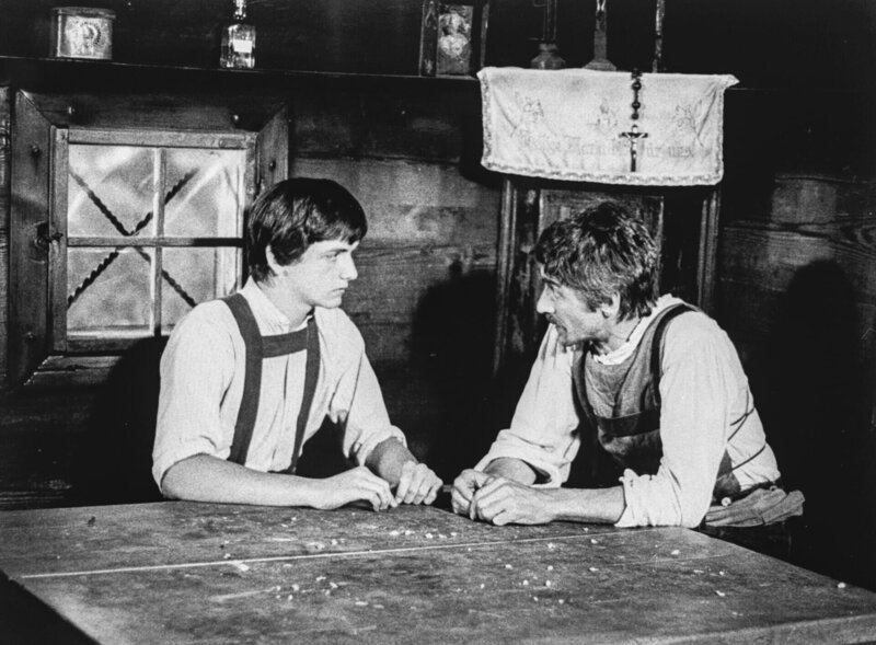 Chlodwig Haslebner (Peter), Horst Klaus (Waldbauer). – Bild: ORF/​ZDF