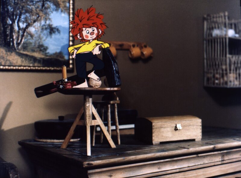 Pumuckl will Schreiner werden. – Bild: BR/​Infafilm/​Original-Entwurf „Pumuckl“-Figur: Barbara von Johnson