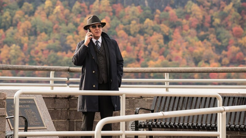 Raymond ‚Red‘ Reddington – Bild: AXN Black