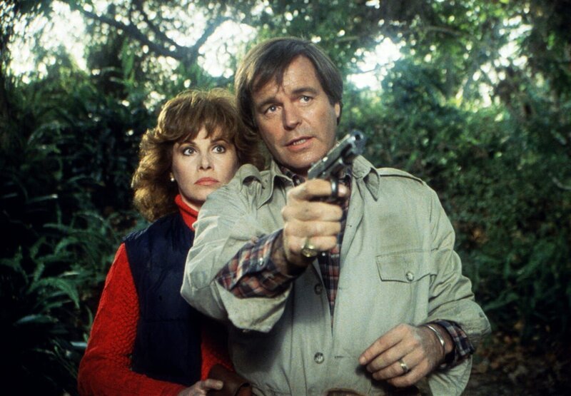 Jennifer Hart (Stefanie Powers, l.); Jonathan Hart (Robert Wagner, r.) – Bild: CPT Holdings, Inc.