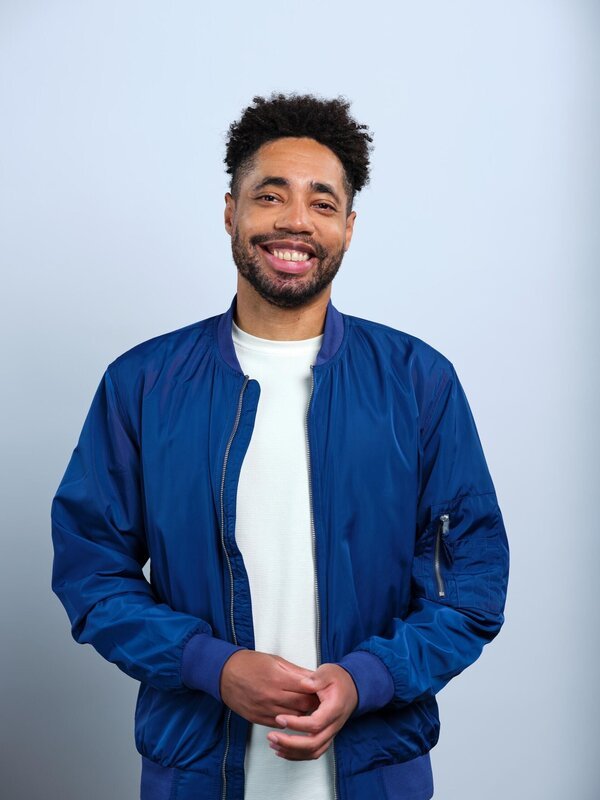 Porträt: Julius Dombrink (Theo Wolters) – Bild: RTL /​ Stefan Behrens