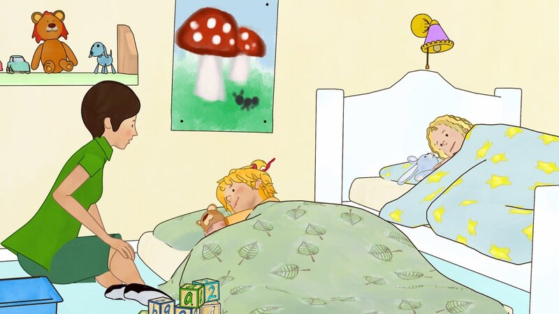 Julias Mama singt Conni und Julia ein Schlaflied. – Bild: ZDF/​Henning Windelband/​Youngfilms GmbH