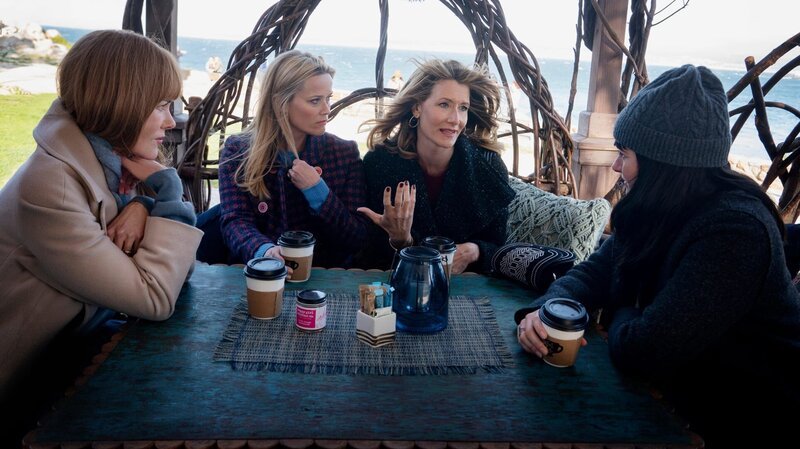 L-R: Nicole Kidman als Celeste Wright, Reese Witherspoon als Madeline Martha Mackenzie, Laura Dern als Renata Klein, Shailene Woodley als Jane Chapman. – Bild: Home Box Office, Inc. All Rights Reserved.