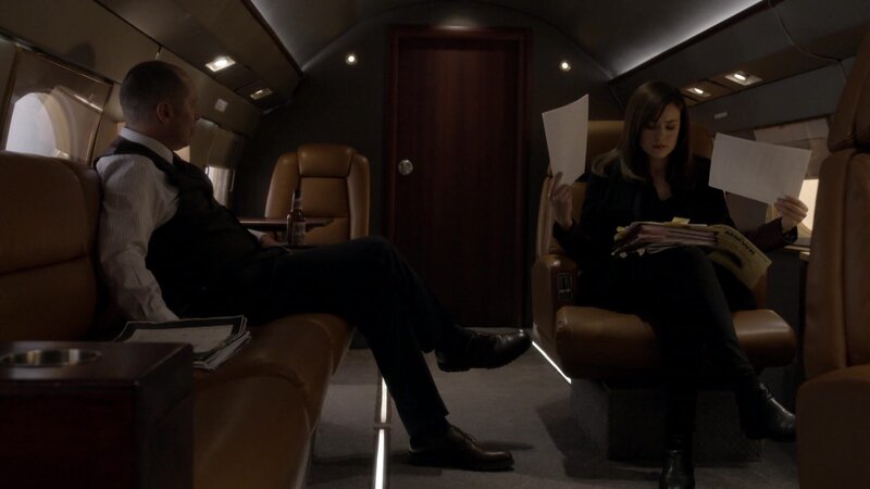 Raymond ‚Red‘ Reddington (James Spader) und Elizabeth Keen (Megan Boone) – Bild: AXN Black