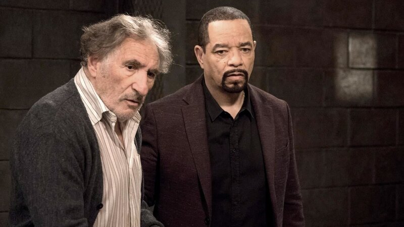 Joseph Edelman (Judd Hirsch, l.) und Odafin „Fin“ Tutuola (Ice T) – Bild: PLURIMEDIA (NBC Universal Media)