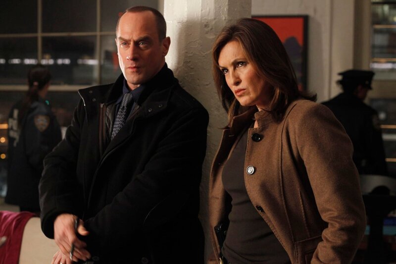 LAW & ORDER: SPECIAL VICTIMS UNIT -- „Bully“ Episode 1218 -- Pictured: (l-r) Christopher Meloni as Det. Elliot Stabler, Mariska Hargitay as Det. Olivia Benson -– – Bild: NBCUniversal, Inc
