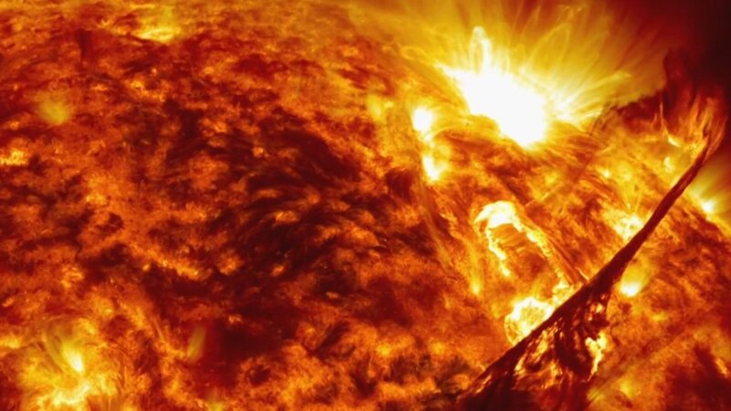 Die Sonnenkorona – Bild: WeltN24 GmbH/​AETN A&E Television Networks