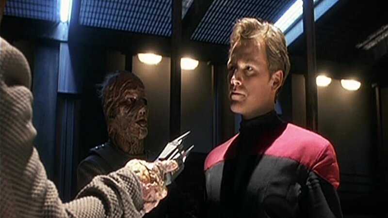 Tom Paris (Robert Duncan McNeill) – Bild: Tele 5