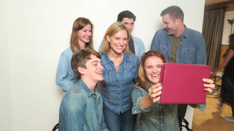 The Bessey family taking a selfie. – Bild: Investigation Discovery /​ Discovery Communications