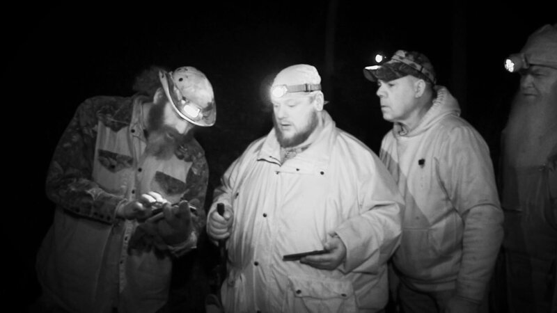 L-R: Willie, Buck, Wild Bill. – Bild: Warner Bros. Discovery