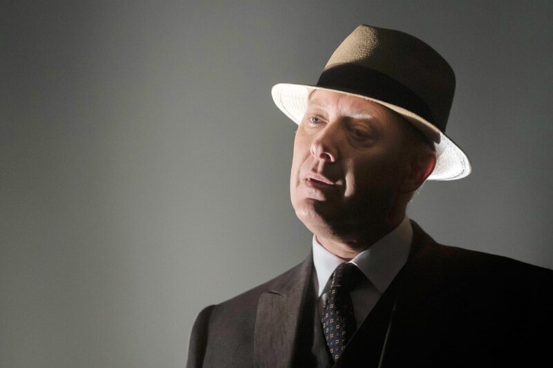 Red (James Spader, M.) – Bild: RTL Crime /​ © 2016 Sony Pictures Television Inc. and Open 4 Business Productions LLC. All Rights Reserved