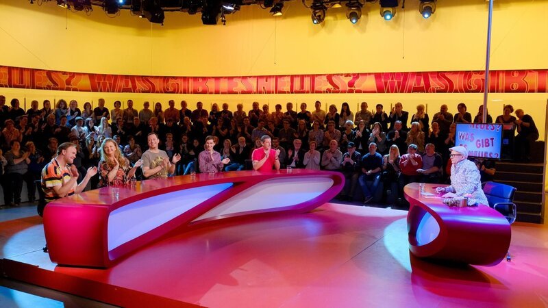 Thomas Stipsits, Ulrike Beimpold, Alex Kristan, Clemens Maria Schreiner, Viktor Gernot, Oliver Baier. – Bild: ORF/​Günther Pichlkostner