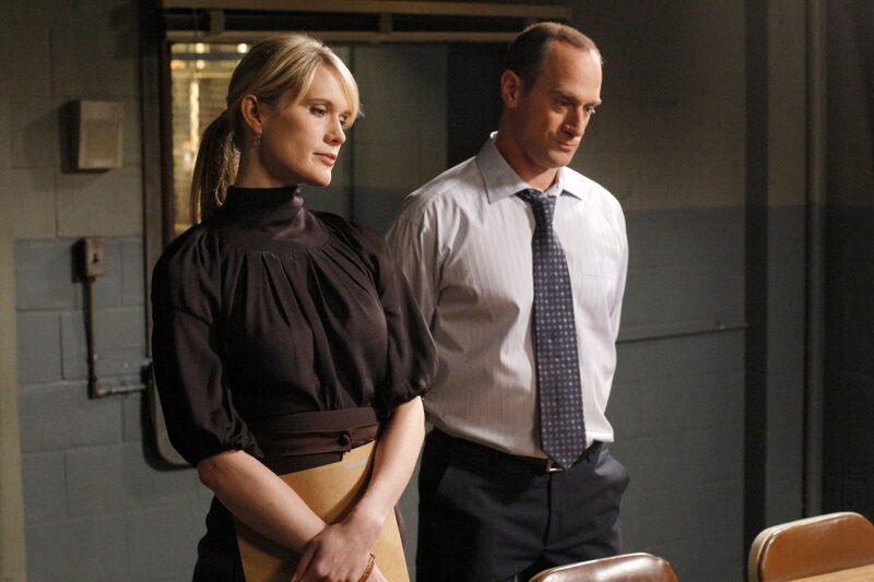 Stephanie March als Asst. D.A. Alexandra Cabot, Christpher Meloni als Det. Elliot Stabler. – Bild: NBC Universal, Inc