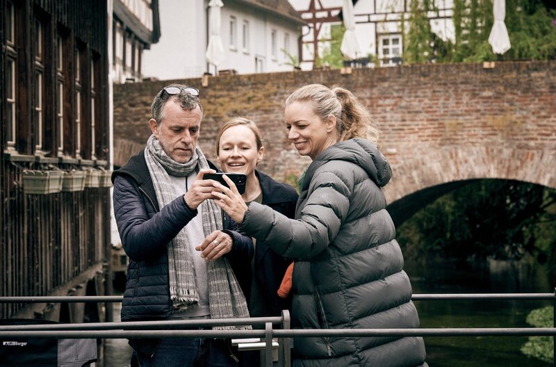 Und ihr schaut zu – Bild: SWR/​Hager Moss Film/​Bernd Schuller