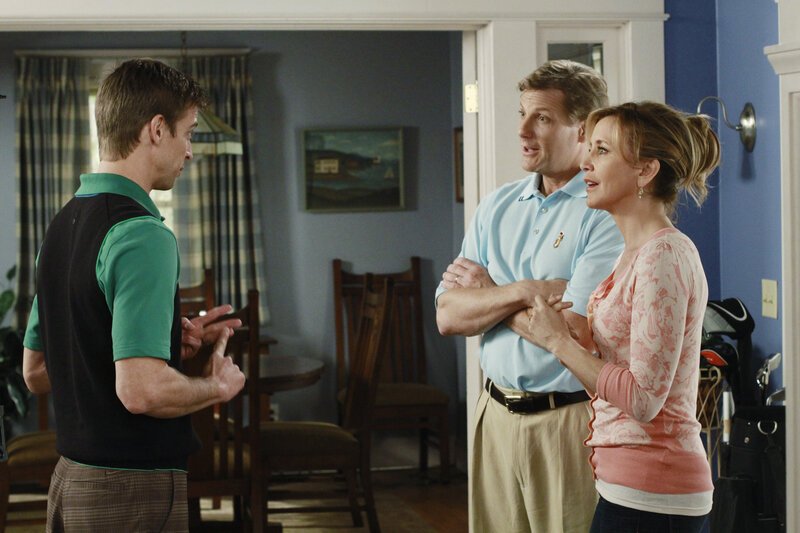 (v.l.n.r.) Glenn Morris (Ron Melendez); Tom Scavo (Doug Savant); Lynette Scavo (Felicity Huffman) – Bild: American Broadcasting Companies, Inc.