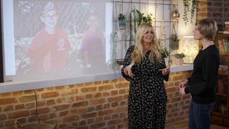 Julia Leischik (l.) – Bild: SAT.1