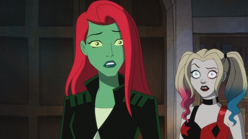 L-R: Poison Ivy und Harley Quinn – Bild: TM and © Warner Bros Entertainment Inc. All Rights Reserved.