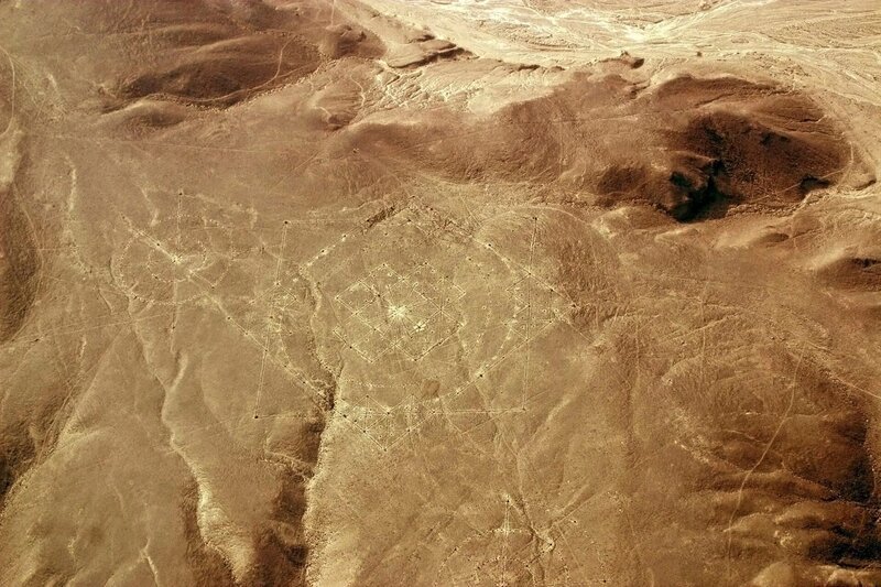 Ancient Aliens Unerklaerliche Phaenomene Staffel5 BEYOND NAZCA_DIE NASCA-LINIEN – Bild: HISTORY Photocredit Mandatory, Editorial Use Only, No Archive, No Resale