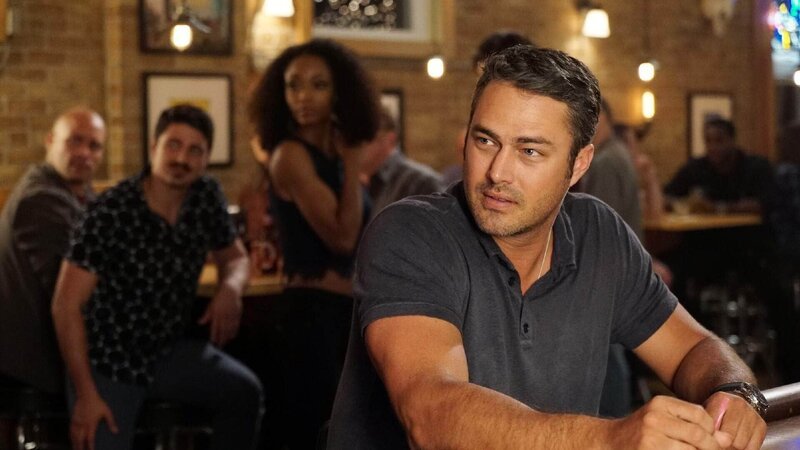 Kelly Severide (Taylor Kinney). Die Verwendung des sendungsbezogenen Materials ist nur mit dem Hinweis und Verlinkung auf TVNOW gestattet. – Bild: TVNOW /​ NBC Universal