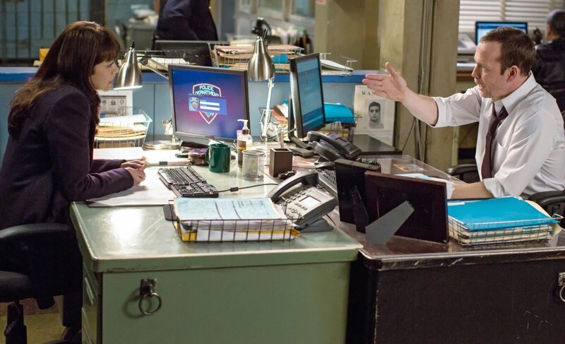 Ermitteln in einem neuen Fall: Maria (Marisa Ramirez, l.) und Danny (Donnie Wahlberg, r.) … – Bild: CBS Broadcasting, Inc.