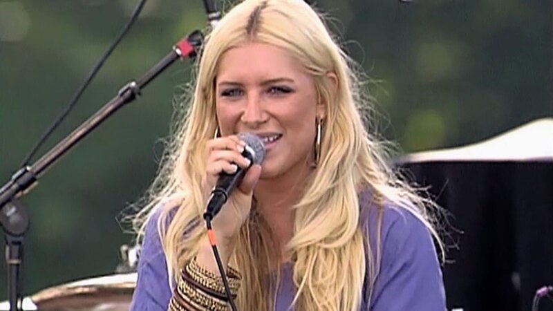 01 live-from-studio-b dara-maclean – Bild: Bibel TV