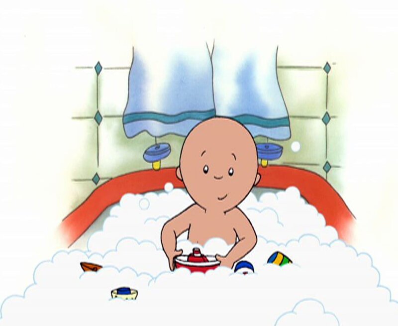 Caillou spielt gerne mit Booten. Viel lieber als ein Plastikboot, hätte er aber eines aus Holz. – Bild: SUPER RTL