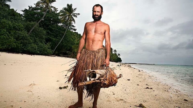 Ed Stafford on Olorua Island in Fiji after spending 60 days alone on an uninhabited island – Bild: Discovery Communications