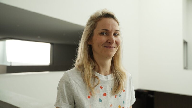 Dr. Kathi Diel, Sozialpsychologin, Universität des Saarlandes – Bild: Zoe Wingenfelder /​ ZDF