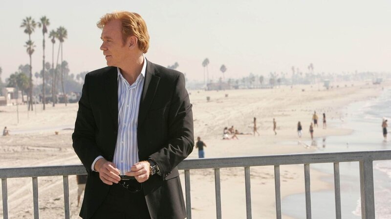 Neben einem brutalen Mord muss sich Horatio (David Caruso) auch um Erics Schwester Marisol kümmern, die wegen Drogenbesitzes verhaftet wurde. – Bild: SUPER RTL