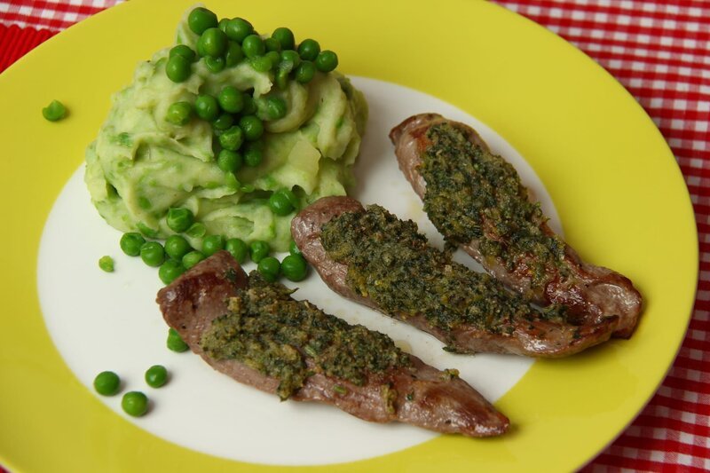 Lammfilets mit Kräuterkruste – Bild: https://www.flickr.com/Public Lammfilets mit Kräuterkruste – Bild: https://www.flickr.com/Public