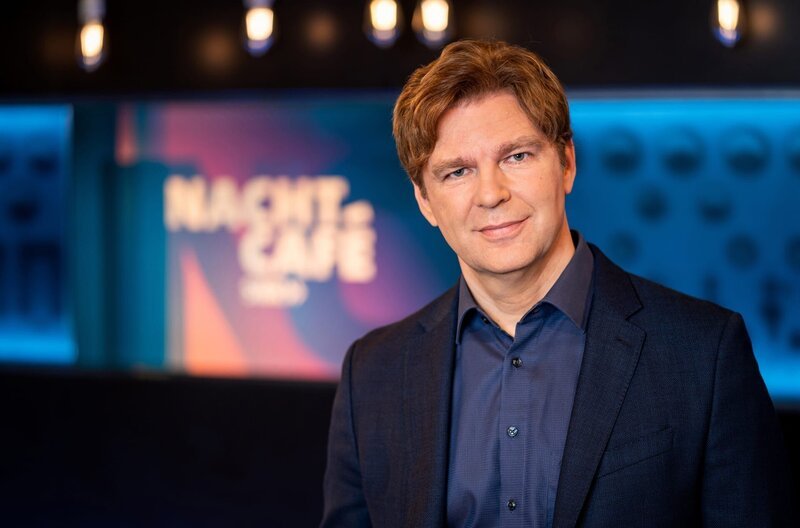 Prof. Dr. Michael Steinbrecher; SÜDWESTRUNDFUNK NACHTCAFÉ, „Die SWR Talkshow – Gäste bei Michael Steinbrecher“. – Bild: SWR/​Baschi Bender