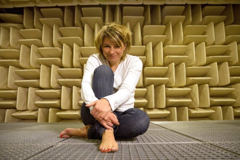 Sabine fragt sich: Was ist schlimm am nichts Tun? – Bild: SWR/​WDR/​tvision