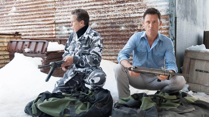 Larry Sizemore (Tim Matheson, l.) und Michael Westen (Jeffrey Donovan) – Bild: NBC Universal Entertainment Cable Group