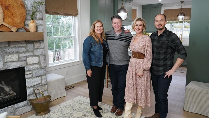 (v.l.n.r.) Denys; Derek; Carolyn Wilbrink; Billy Pearson – Bild: 2023 Farmhouse Facelift 3 TV Inc. All Rights Reserved. Lizenzbild frei