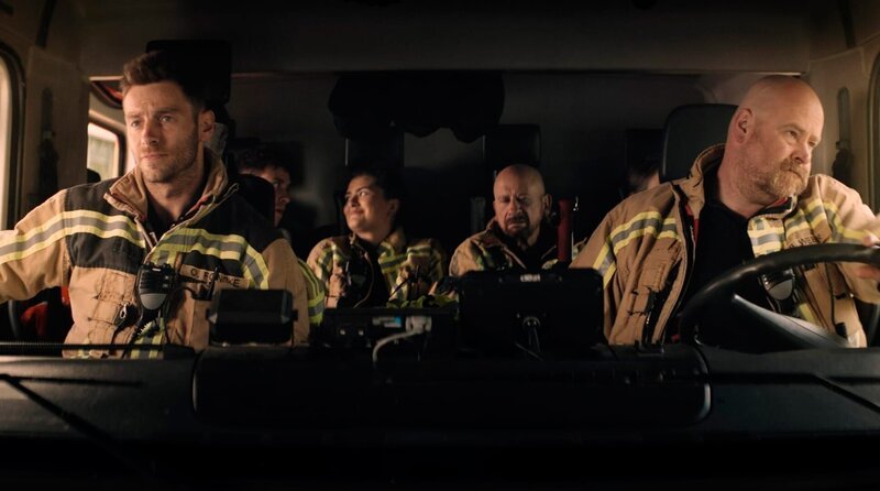 v.l.n.r. Orlando Foncke (Louis Talpe), Tom Lateur (Aimé Claeys), Nina Gonzales (Alessia Sartor), Henri Maenhout (Dirk van Dijck) und Boris Weber (Wouter Bruneel). – Bild: WDR/​één