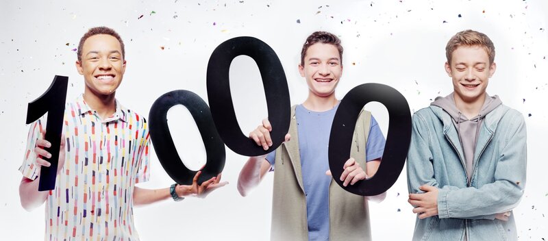 Pawel (Noel Okwanga), Herrmann (Thorin Holland) und Bela (Philip Müller) – Bild: KiKA