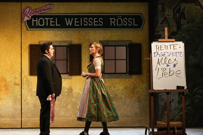 Im weißen Rössl – Bild: ORF/​Volksoper Wien/​Barbara Pálffy