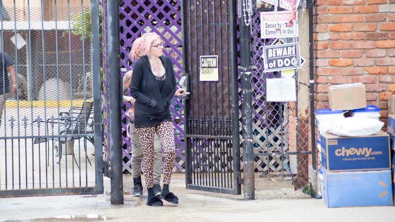 Jacoby Rescue with Tania: Tania leaving VRC. – Bild: Animal Planet /​ Discovery Communications, LLC