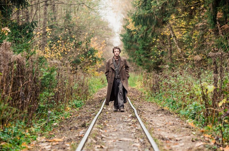 Persischstunden Eine Lüge rettet ihm das Leben: Nahuel Perez Biscayart als Gilles – Bild: Alamode Film Persischstunden Eine Lüge rettet ihm das Leben: Nahuel Perez Biscayart als Gilles – Bild: Alamode Film