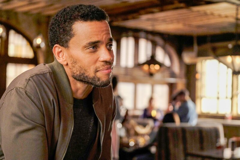 Michael Ealy (Detective Miles Hoffman). – Bild: ORF/​Disney/​ABC/​Jessica Brooks
