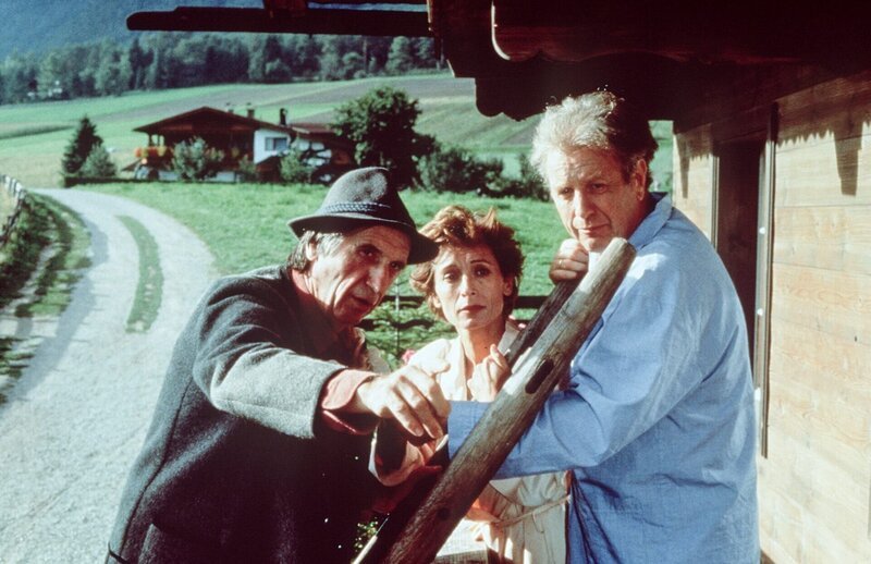 (v.l.n.r.) Herr Konrad (Herbert Fux); Dr. Sabina Spreti (Anita Zagaria); Dr. Thomas Burgner (Gerhart Lippert) – Bild: ORF/​Beta Film