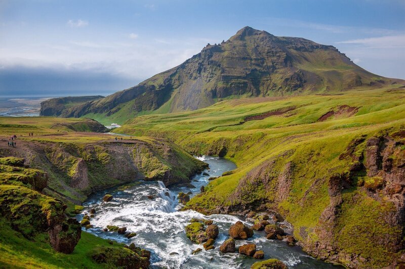 Island, Berge und Fluss. – Bild: CC0 Creative Commons