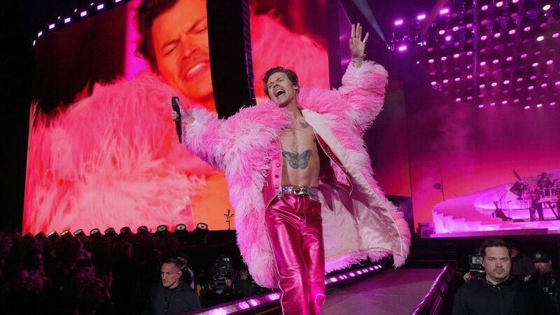 Harry Styles – einer der markantesten Mainstream-Künstler der heutigen Zeit. – Bild: ZDF und Getty Images, Kevin Mazur