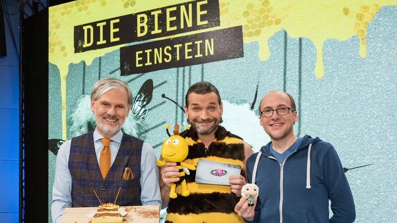 Univ.-Prof. Dr. Helmut Jungwirth (Mikrobiologe und Leiter des Geschmackslabors, Uni Graz), Martin Puntigam, Dr. Florian Freistetter (Astronom). – Bild: Honorarfrei – nur für diese Sendung bei Nennung ZDF und ORF/​Regine Schöttl.