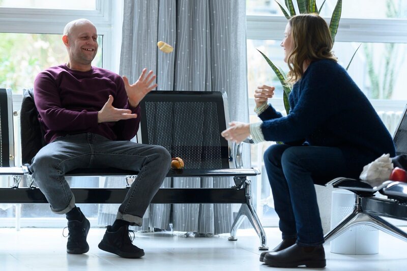 Kurt Fankhauser (Jürgen Vogel) und Sandra Fankhauser (Bettina Lamprecht) – Bild: RTL Deutschland