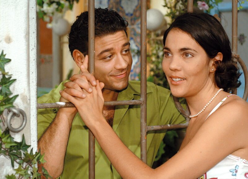 Schöni Uussichte ¡Hotel Buenavista, adiós! – Sitcom Staffel 1, Episode 13 – Bild: SRF1