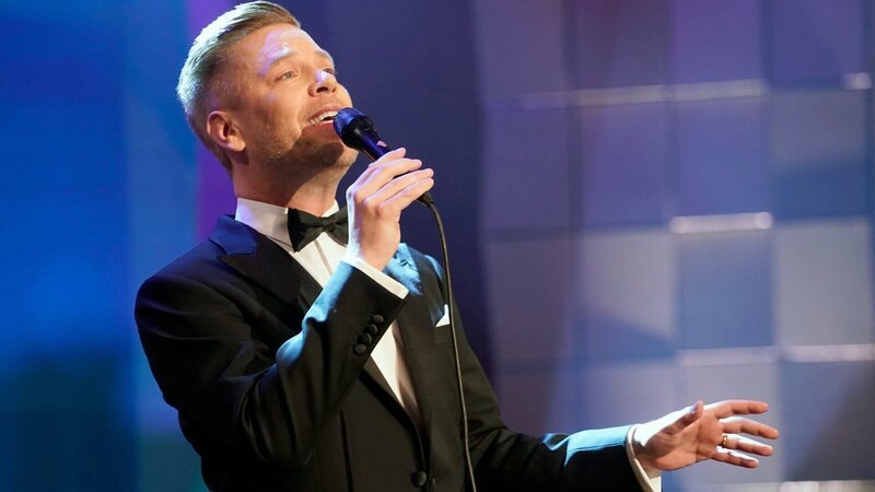 Musikeinlage von Tom Gaebel beim Deutschen Hörbuchpreis 2019 – Bild: Annika Fußwinkel Musikeinlage von Tom Gaebel beim Deutschen Hörbuchpreis 2019 – Bild: Annika Fußwinkel