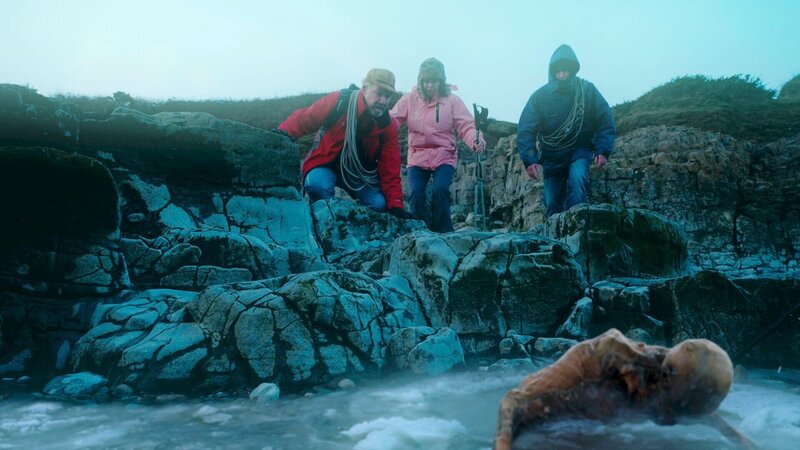 Wissenschaftler haben die Mumie von Ötzi gefunden – Bild: Monster Films Wales /​ THE HISTORY CHANNEL